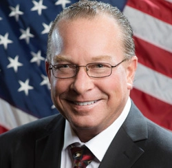 Larry Roth